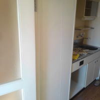 キッチン横の省スペース,洗濯機置場を作ります。